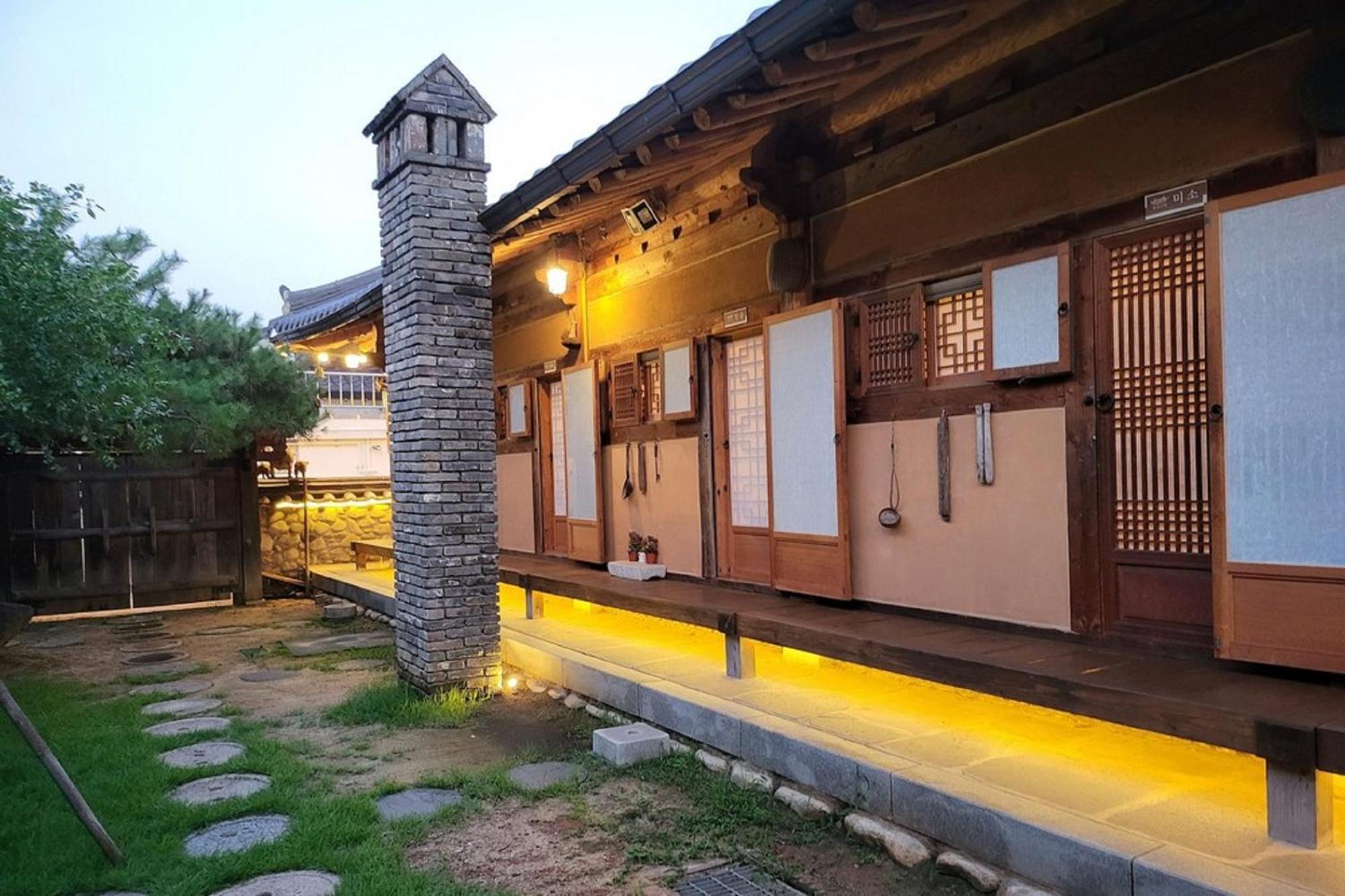 Hanok Gotaek Goeul Jeonju Exterior photo